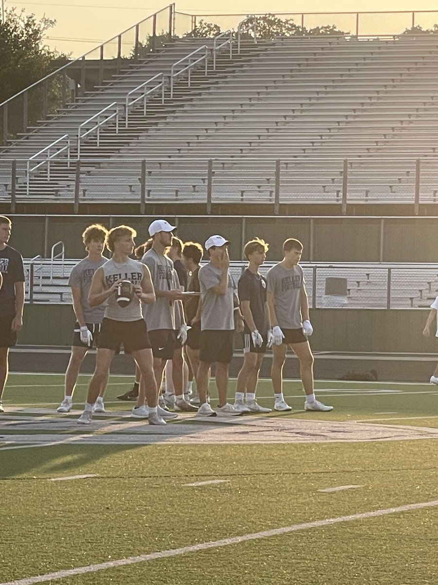 Lisa Simmons (@mrssimmonskhs) on Twitter photo The boys are putting in the work this am getting ready for those Friday night lights! Can’t wait! 💙💛🏈 <a href="/kellerindiansfb/">Keller Football</a> <a href="/KISDAthletics/">Keller ISD Athletics</a> <a href="/KHSIndianNation/">Keller High School</a> The boys are putting in the work this am getting ready for those Friday night lights! Can’t wait! 💙💛🏈 <a href="/kellerindiansfb/">Keller Football</a> <a href="/KISDAthletics/">Keller ISD Athletics</a> <a href="/KHSIndianNation/">Keller High School</a>