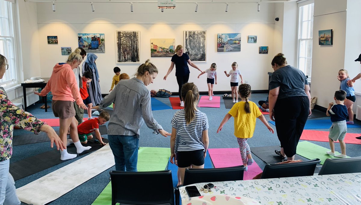 corkcolibrary's tweet image. Cobh Library recently held a super kids yoga session with Mandy from Seanachai Yoga which combined storytelling and yoga for an hour of great fun!
#cobhlibrary #HealthyIrelandAtYourLibrary
Cobh News
Cobh Edition