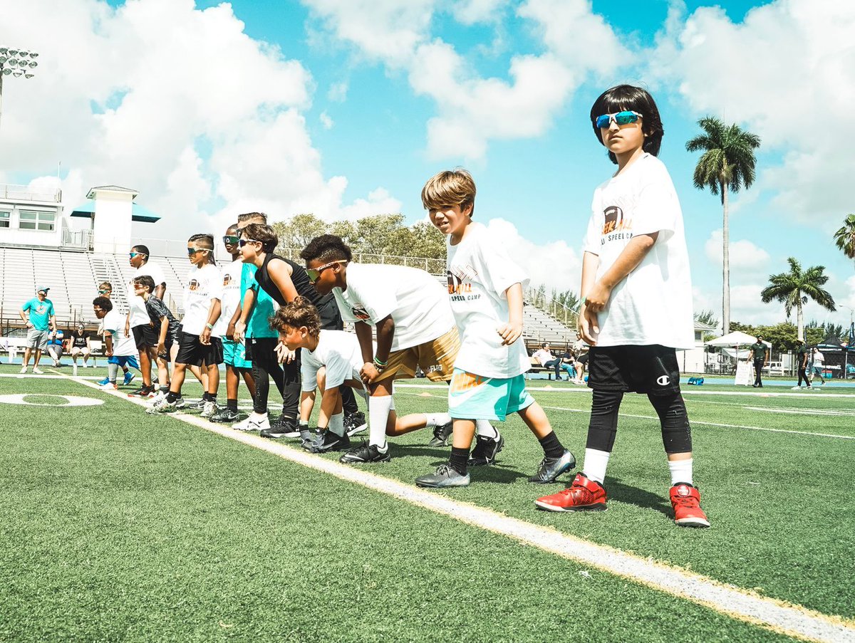 TyreekHillFamFd's tweet image. August is National Wellness Month 🤗  @cheetah and Tyreek Hill Family Foundation believe wellness fuels success. 🏆 What are ways you are prioritizing wellness this month? 

#THFF #TyreekHillFamilyFoundation #WellnessMonth #Sports #Health