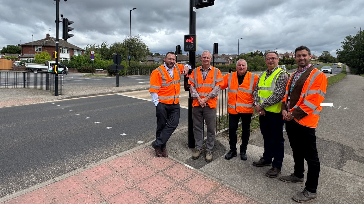 transtechforum's tweet image. The DfT’s Head of Roads Infrastructure Technology has praised the value of DfT funding to upgrade and improve traffic signals across the country, as a new portal is launched for authorities to report information about work they have undertaken.
Read more: ttf.uk.net/2025/08/06/dft…