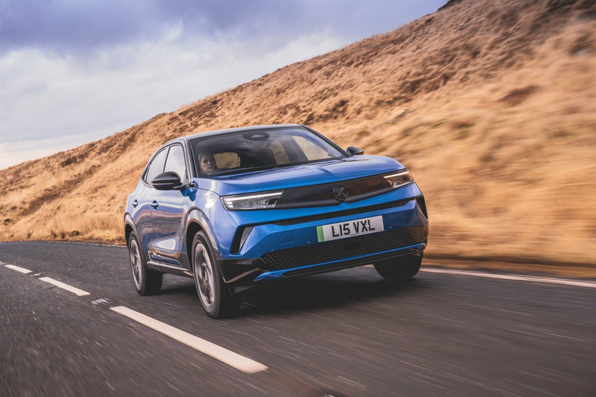 Vauxhall applies Electric Car Grant across its line-up in addition to new enhanced EV offers. Details: media.stellantis.com/uk-en/vauxhall…