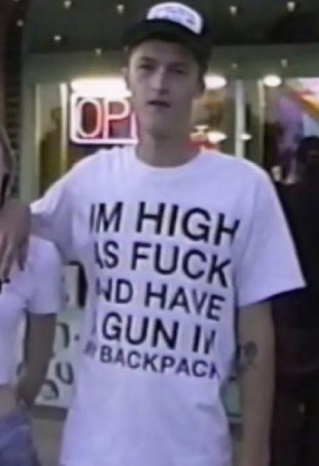 Neco-Kohaku is high as fuck and has a gun in their backpack