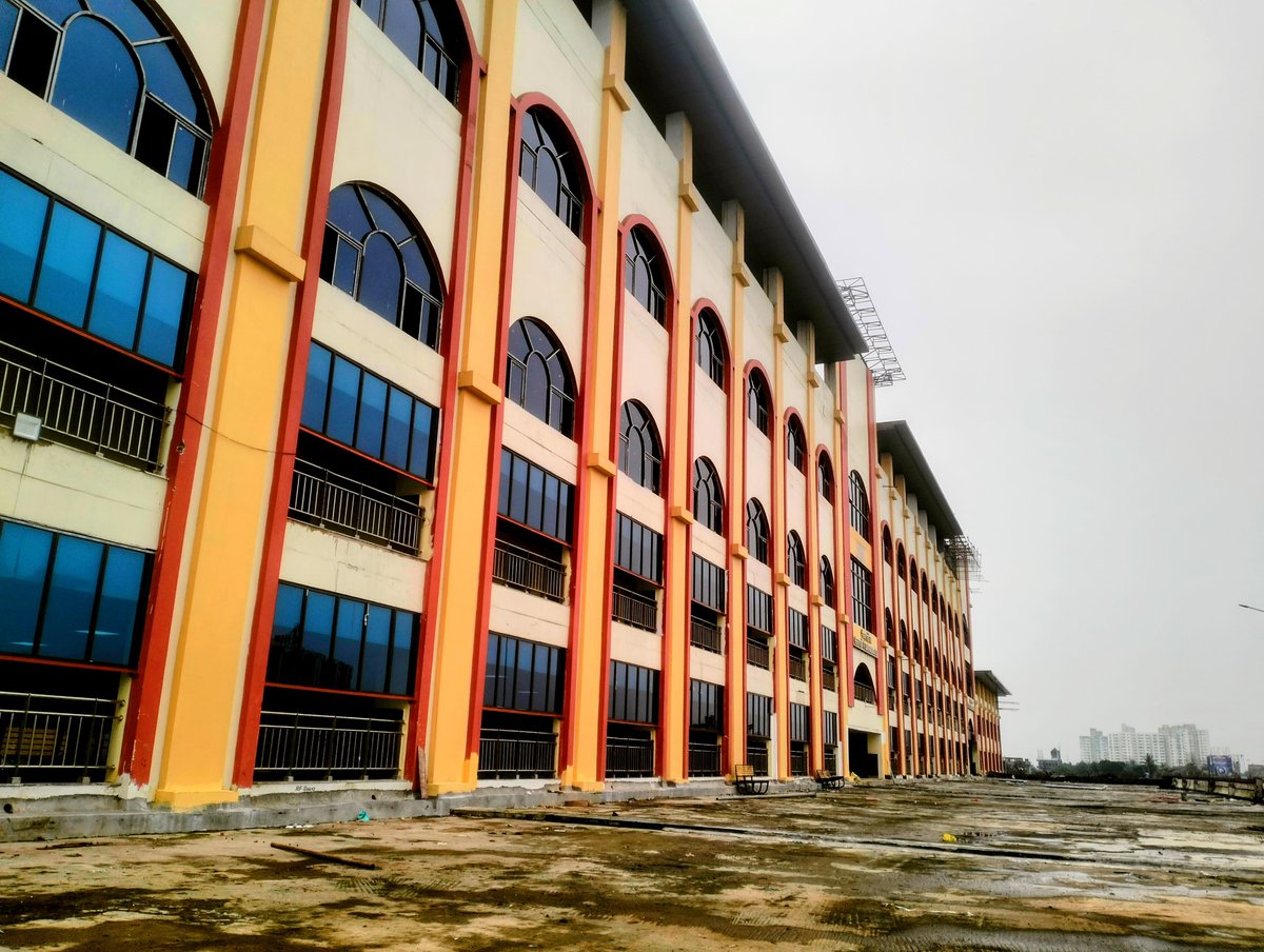 kgprail's tweet image. 🚧✨ Santragachi Station Transformation ✨🚧
A glimpse of the modern new look of the under-construction building at Santragachi Station! 🏗️ 🚆💼

#Pics_Collected
#StationRedevelopment
@serailwaykol