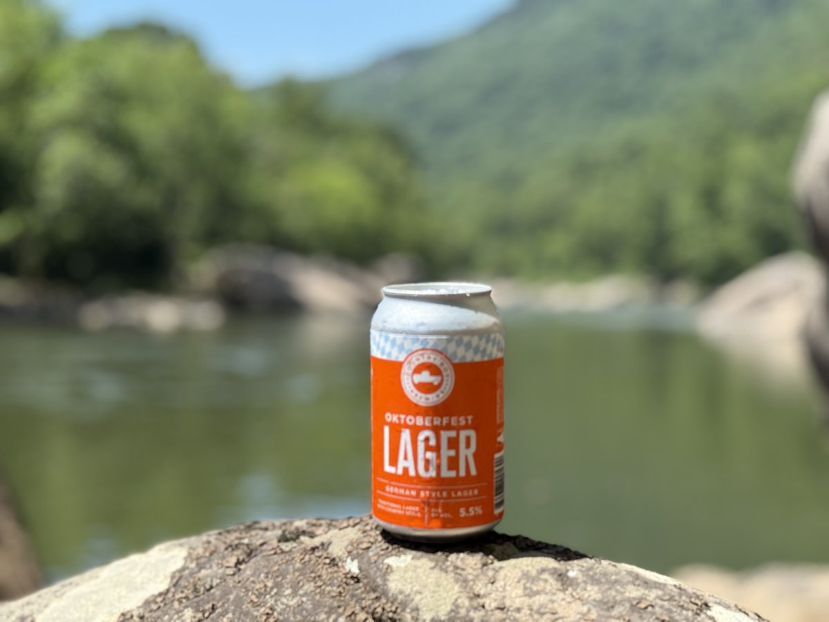 CountryBoyBrew's tweet photo. Country Boy tastes great anywhere… but something about having one by the water takes it to a whole new level. Science might not back it up— but you should just take our word for it! https://t.co/ICrvwmXfpI