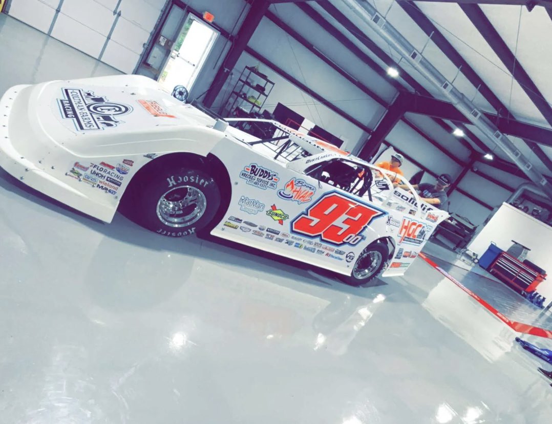 Going in the box for <a href="/FlorenceSpdwy/">Florence Speedway</a>🤘🏼

A pair of split-field, $6,000 to win preliminary programs will take place on Thursday &amp; Friday leading into Saturday’s $75,000 to win North/South 100. Get to Florence Y’all or watch every lap of <a href="/lucasdirt/">#𝗟𝘂𝗰𝗮𝘀𝗗𝗶𝗿𝘁 🏁</a> action LIVE on <a href="/FloRacing/">FloRacing</a>!