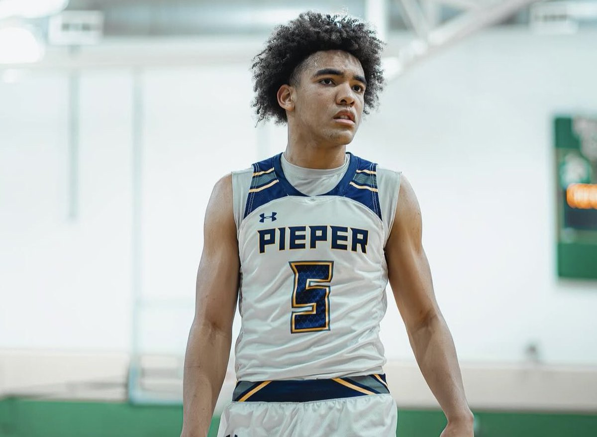 Class of 2026 6’6 Pieper High School (TX) Mayson Thomas has been offered by Air Force. Mayson provides consistent energy, relentless competitor, rebounds, can hit jumpers on the perimeter, soft touch in the lane, extremely engaged off the ball and does anything it takes to win.