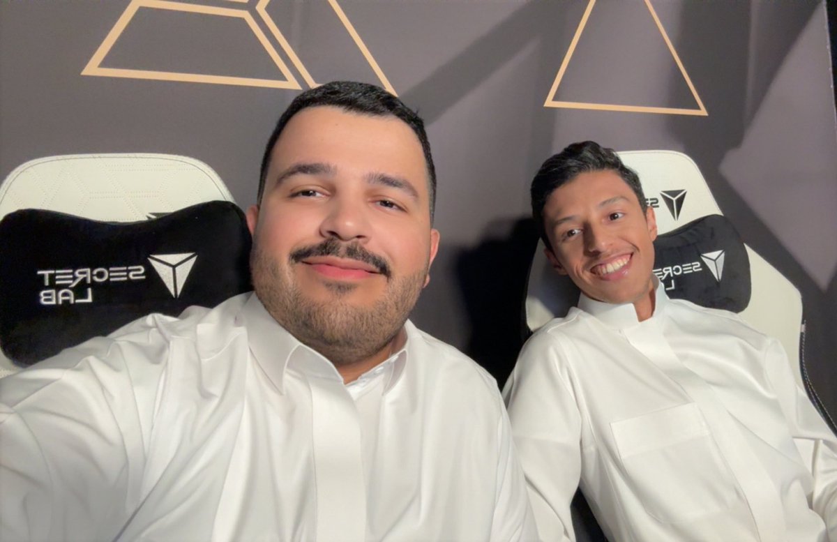 اليوم هو اليوم الثاني لبطولة <a href="/EWC_AR/">كأس العالم للرياضات الإلكترونية</a> للعبة Siege X واللي راح أكون معلق على قيم 👇🏻👇🏻

<a href="/G2esports/">G2 Esports</a> vs <a href="/FaZeEsports/">FaZe Esports</a> 

حيااااكمم الله تشرفونا وتنورنا على الرابط:

twitch.tv/ewc_amazonaren…