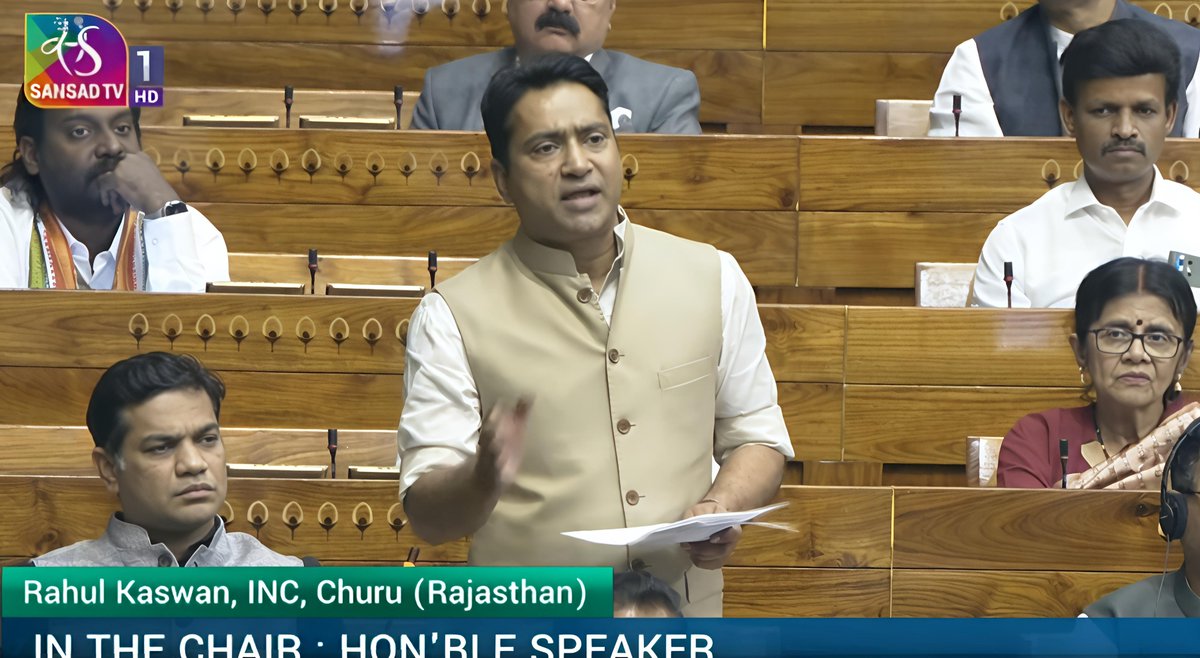 आज लोकसभा में नियम-377 के अंतर्गत कर्मचारी चयन आयोग (SSC) द्वारा आयोजित हो रही केन्द्रीय स्तर की विभिन्न भर्ती परीक्षाओं में अनियमितताओं का मुद्दा उठाया। 

मैंने सदन के माध्यम से भारत सरकार का ध्यानाकर्षण करवाते हुए बताया कि SSC द्वारा भर्ती परीक्षाओं में भारी अनियमितताओं से