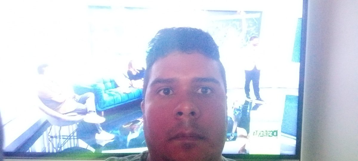 <a href="/WinSportsTV/">Win Sports</a> #DESPIERTAWIN 
Un saludo para los mejores en uno de los mejores programas de Win el otro jugador es Daniel Muñoz para la segunda caja misteriosa