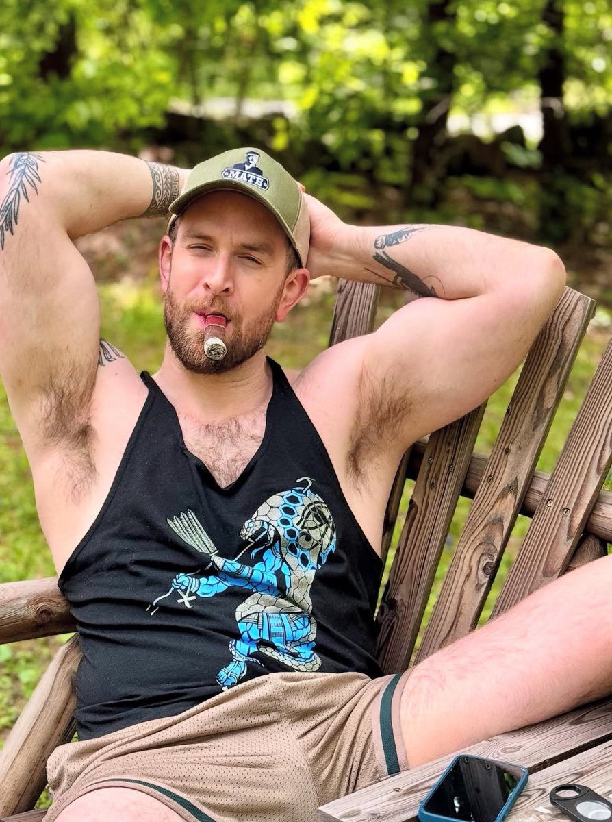 <a href="/BigBadBriggzy/">Jim</a> <a href="/SamuelColtXXX/">Samuel Colt</a> <a href="/MuscleBulls/">MuscleBulls.com</a> Here for all the cigar content