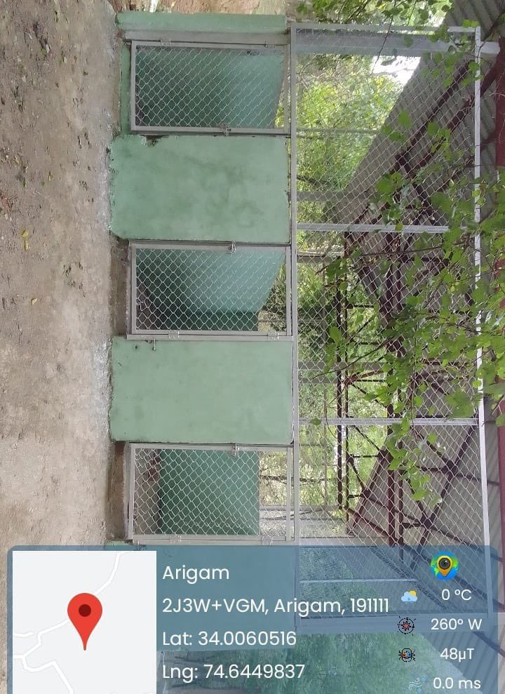 mission_sbm's tweet image. Story From Beerwah Budgam:
All segregation sheds in Block #Beerwah are being cleared on a periodic basis to maintain cleanliness and efficiency ensuring that no shed is overflowing with waste. Regular monitoring continues to uphold sanitation standards.
@swachhbharat @dicbudgam