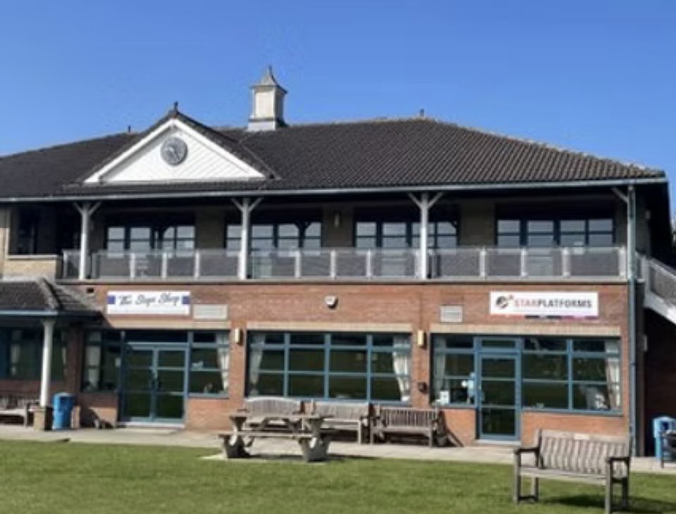 Adrian Rogers (@ajrallmodcons) on Twitter photo Gorgeous day in Sunny Dunny! <a href="/dunstabletowncc/">Dunstable Town Cricket Club</a> , watching <a href="/BedsCricket/">Bedfordshire Cricket</a> play <a href="/NorthantsCCC/">Northamptonshire Steelbacks</a> at Under 13 & Under 14 level, with <a href="/mjpGibbs/">Mark Gibbs</a> . Great to see <a href="/linsladeschool/">Linslade School</a> pupils playing & <a href="/ChallneyBoys/">Challney Boys</a> VERY well represented! Very relaxing. Some super cricket played 👍. Gorgeous day in Sunny Dunny! <a href="/dunstabletowncc/">Dunstable Town Cricket Club</a> , watching <a href="/BedsCricket/">Bedfordshire Cricket</a> play <a href="/NorthantsCCC/">Northamptonshire Steelbacks</a> at Under 13 & Under 14 level, with <a href="/mjpGibbs/">Mark Gibbs</a> . Great to see <a href="/linsladeschool/">Linslade School</a> pupils playing & <a href="/ChallneyBoys/">Challney Boys</a> VERY well represented! Very relaxing. Some super cricket played 👍.