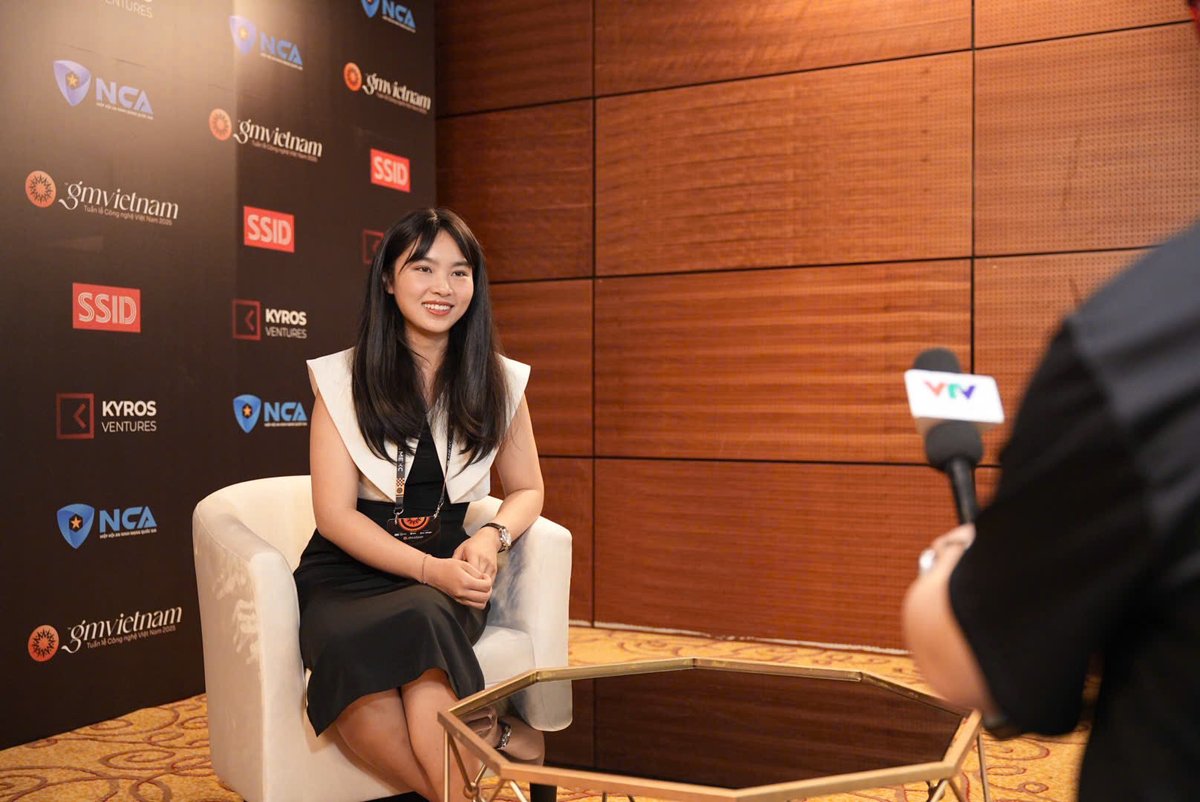 Vivien Lin @ BingX (@vivien_bingx) on Twitter photo There’s something special about Vietnam: the energy, the builders, the belief in what’s possible.
At <a href="/gmvn_official/">GM VIETNAM (🌞,🇻🇳) | Vietnam Blockchain Week</a> 2025, I had the chance to share <a href="/BingXOfficial/">BingX</a>'s vision: a future where AI doesn’t just power trading, it empowers people. We’re not here to add noise. We’re here There’s something special about Vietnam: the energy, the builders, the belief in what’s possible.
At <a href="/gmvn_official/">GM VIETNAM (🌞,🇻🇳) | Vietnam Blockchain Week</a> 2025, I had the chance to share <a href="/BingXOfficial/">BingX</a>'s vision: a future where AI doesn’t just power trading, it empowers people. We’re not here to add noise. We’re here
