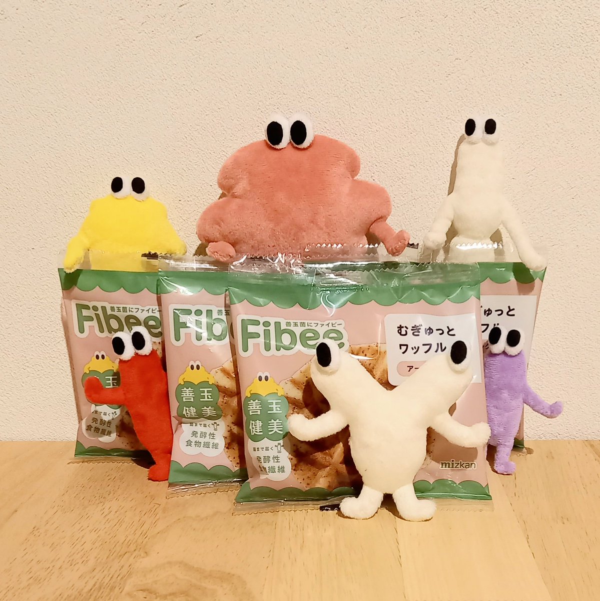 terumimi01's tweet photo. ご乗車BOX再販待ちきれなくて『むぎゅっとワッフルアールグレイ』箱買い
明日夜勤に持っていこうっと

#Fibees
#ファイビーズ
#推しぬい https://t.co/cUxtlG1PSo