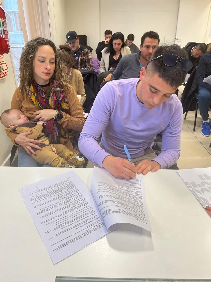 Construyo Mi Casa
Se firmaron 20 nuevos contratos de ahorro de este programa para quienes tienen un terreno propio.
Ahora ya pueden proyectar su vivienda!

Más info en: ipvmendoza.gov.ar/programa-const…