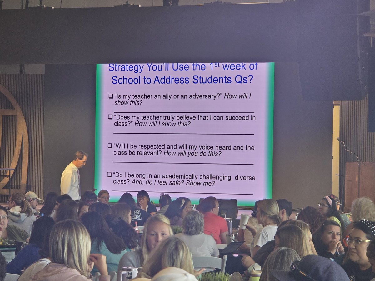 Ms_Waltmon tweet media