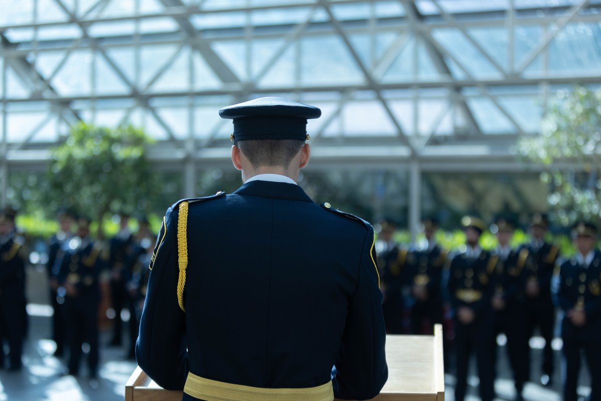British Columbia Sheriff Service (@bcsheriffs) on Twitter photo Our service has ambassadors who attend community events and support those interested in joining the BC Sheriff Service. We want to set our applicants up for success when they are applying, so reach out to BCSheriffs@gov.bc.ca if you have any questions. <a href="/JIBCnews/">Justice Institute of British Columbia (JIBC)</a> <a href="/WorkBC/">WorkBC.ca</a> Our service has ambassadors who attend community events and support those interested in joining the BC Sheriff Service. We want to set our applicants up for success when they are applying, so reach out to BCSheriffs@gov.bc.ca if you have any questions. <a href="/JIBCnews/">Justice Institute of British Columbia (JIBC)</a> <a href="/WorkBC/">WorkBC.ca</a>