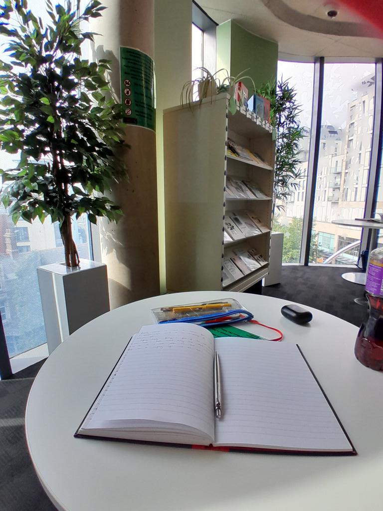 Another analogue writing day at Cardiff Central Library... <a href="/cardiff_hub/">Cardiff Central Library Hub</a> 👌✍️📚
#writingcommunity
#writerslife 
#screenfree