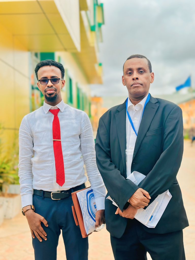 waxaan maanta ku kulanney shirweynaha gargaarka soomaali (CHF) prof. <a href="/afyare_elmi/">Afyare A. Elmi</a> kusoo dhowoow baydhabo aqoonyahan aad aan u xiiseeyo kafaaideysigiisa dhanka cilmi baarista