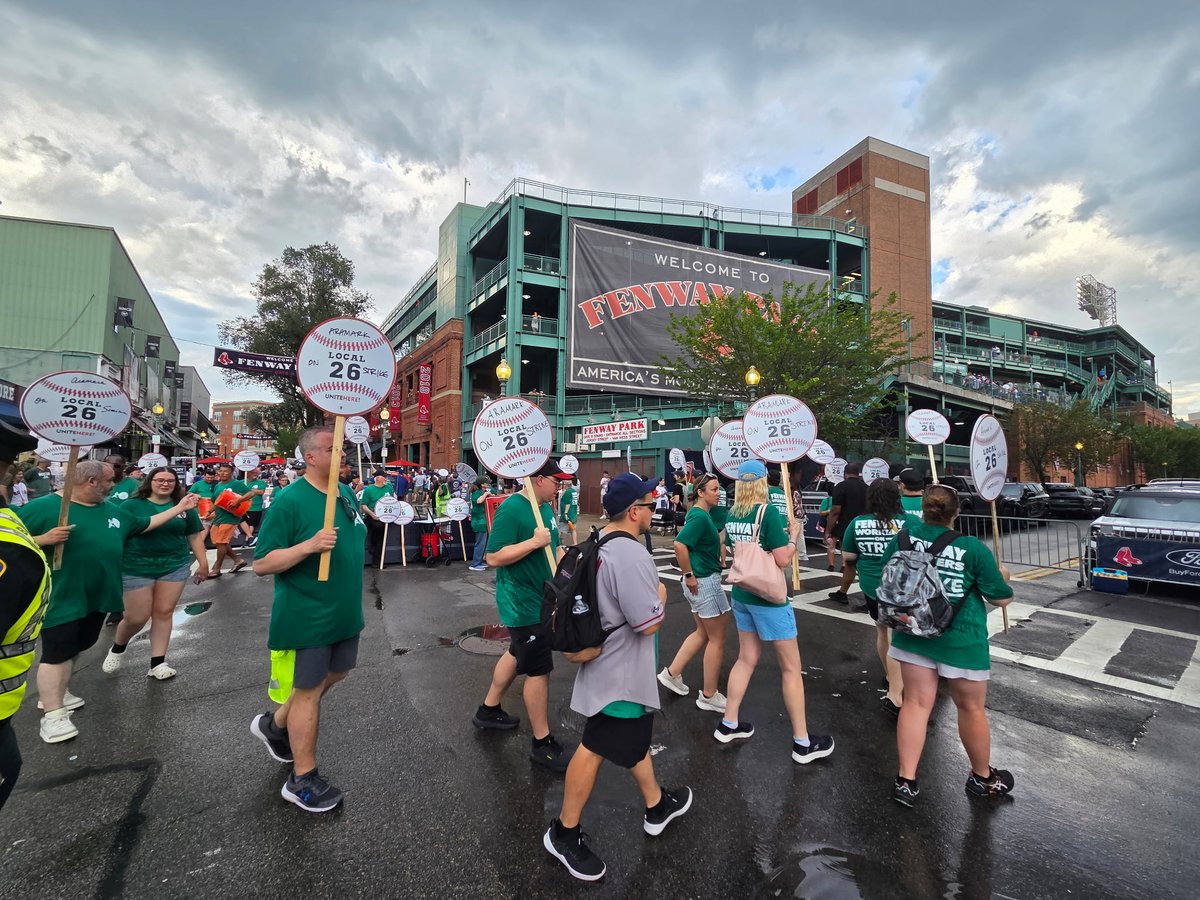 UNITE HERE Local 26 (@unitehere26) on Twitter photo Boston is a Union Town and <a href="/Aramark/">Aramark Corporation</a> workers <a href="/fenwaypark/">Fenway Park</a> know the local community has their backs! #GoSox Boston is a Union Town and <a href="/Aramark/">Aramark Corporation</a> workers <a href="/fenwaypark/">Fenway Park</a> know the local community has their backs! #GoSox