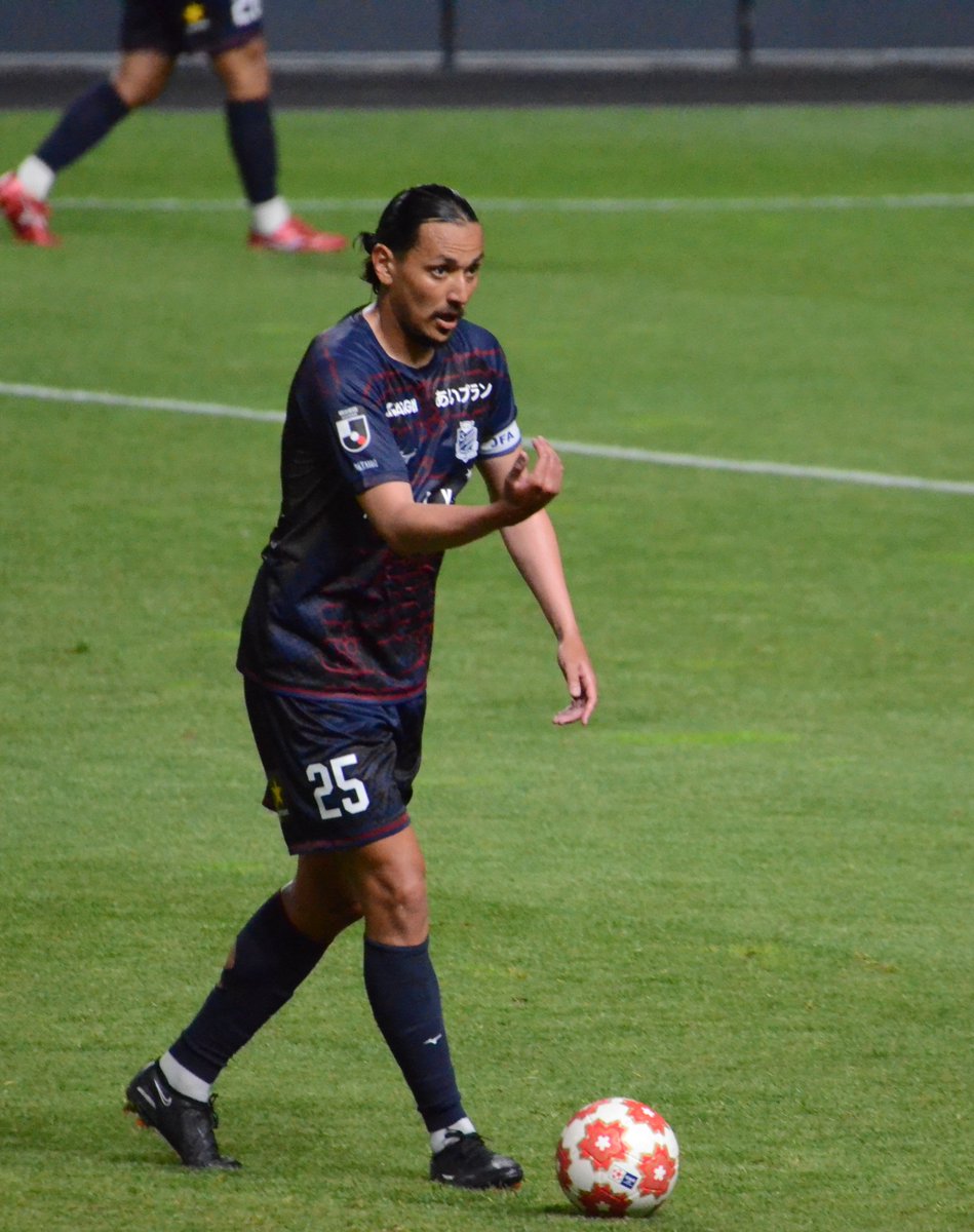 consadole_rbv's tweet image. 大﨑玲央選手、
誕生日おめでとうございます🦉

また熱いプレーが見たいです🔥🔥🔥

#consadole #コンサドーレ #大﨑玲央