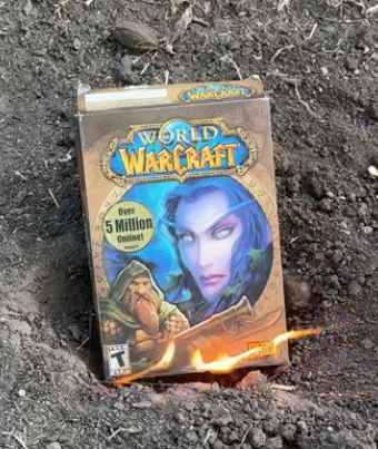 Winky (@winkyhc) on Twitter photo Graysfordays just burnt his original WoW box as a tribute to hitting level 99 firemaking in OSRS Graysfordays just burnt his original WoW box as a tribute to hitting level 99 firemaking in OSRS