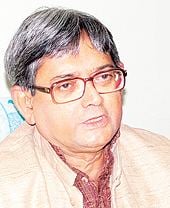 Bratya Basu (@basu_bratya) on Twitter photo āĻļā§āϰāĻĻā§āϧā§āϝāĻŧ āĻĒā§āϰāĻŋāϝāĻŧ āĻ
āϧā§āϝāĻžāĻĒāĻ,āĻāϤāĻŋāĻšāĻžāϏāĻŦāĻŋāĻĻ āϰāĻāϤāĻāĻžāύā§āϤ āϰāĻžāϝāĻŧā§āϰ āĻŽā§āϤā§āϝā§āϤ⧠āĻāĻŽāĻŋ āĻāĻā§āϰāĻāĻžāĻŦā§ āĻļā§āĻāĻžāĻšāϤāĨ¤ āϤāĻŋāύāĻŋ ā§ŠāĻĻāĻļāĻā§āϰāĻ āĻŦā§āĻļāĻŋ āϏāĻŽāϝāĻŧ āϧāϰ⧠āĻĒā§āϰā§āϏāĻŋāĻĄā§āύā§āϏāĻŋ āĻāϞā§āĻā§ āĻ
āϧā§āϝāĻžāĻĒāύāĻž āĻāϰā§āĻā§āύ āĻāĻŦāĻ āĻŦāĻšā§ āĻāύā§āϤāϰā§āĻāĻžāϤāĻŋāĻ āĻā§āϝāĻžāϤāĻŋāϏāĻŽā§āĻĒāύā§āύ āĻāĻžāϤā§āϰ āϤā§āϰāĻŋ āĻāϰā§āĻā§āύāĨ¤ āĻŦāĻžāĻāϞāĻžāϰ āĻāϰā§āĻĨ-āϏāĻžāĻŽāĻžāĻāĻŋāĻ āĻāϤāĻŋāĻšāĻžāϏ⧠āϤāĻžāĻāϰ āĻ
āĻŦāĻĻāĻžāύ āĻāĻŽāĻžāĻĻā§āϰ āĻ
āϤā§āϤāĻā§ āĻāĻžāύāĻžāϰ āĻā§āϰā§āϤā§āĻŦāĻĒā§āϰā§āĻŖ āĻā§āĻŽāĻŋāĻāĻž āϰāĻžāĻā§āĨ¤ āĻļā§āϰāĻĻā§āϧā§āϝāĻŧ āĻĒā§āϰāĻŋāϝāĻŧ āĻ
āϧā§āϝāĻžāĻĒāĻ,āĻāϤāĻŋāĻšāĻžāϏāĻŦāĻŋāĻĻ āϰāĻāϤāĻāĻžāύā§āϤ āϰāĻžāϝāĻŧā§āϰ āĻŽā§āϤā§āϝā§āϤ⧠āĻāĻŽāĻŋ āĻāĻā§āϰāĻāĻžāĻŦā§ āĻļā§āĻāĻžāĻšāϤāĨ¤ āϤāĻŋāύāĻŋ ā§ŠāĻĻāĻļāĻā§āϰāĻ āĻŦā§āĻļāĻŋ āϏāĻŽāϝāĻŧ āϧāϰ⧠āĻĒā§āϰā§āϏāĻŋāĻĄā§āύā§āϏāĻŋ āĻāϞā§āĻā§ āĻ
āϧā§āϝāĻžāĻĒāύāĻž āĻāϰā§āĻā§āύ āĻāĻŦāĻ āĻŦāĻšā§ āĻāύā§āϤāϰā§āĻāĻžāϤāĻŋāĻ āĻā§āϝāĻžāϤāĻŋāϏāĻŽā§āĻĒāύā§āύ āĻāĻžāϤā§āϰ āϤā§āϰāĻŋ āĻāϰā§āĻā§āύāĨ¤ āĻŦāĻžāĻāϞāĻžāϰ āĻāϰā§āĻĨ-āϏāĻžāĻŽāĻžāĻāĻŋāĻ āĻāϤāĻŋāĻšāĻžāϏ⧠āϤāĻžāĻāϰ āĻ
āĻŦāĻĻāĻžāύ āĻāĻŽāĻžāĻĻā§āϰ āĻ
āϤā§āϤāĻā§ āĻāĻžāύāĻžāϰ āĻā§āϰā§āϤā§āĻŦāĻĒā§āϰā§āĻŖ āĻā§āĻŽāĻŋāĻāĻž āϰāĻžāĻā§āĨ¤