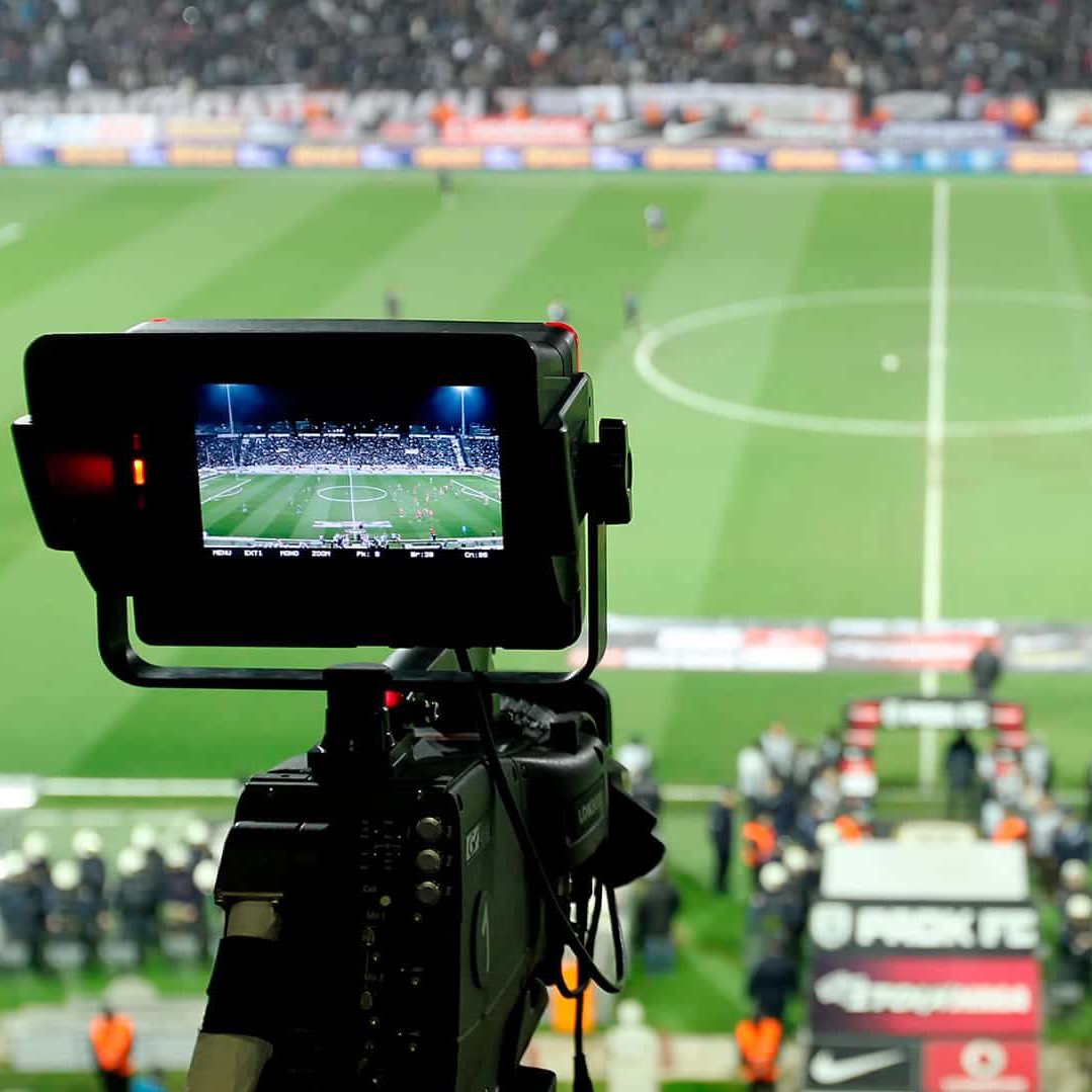 🚨 El Real Madrid ha fichado al reconocido analista de vídeo Óscar Michel para mejorar la preparación y el análisis del equipo.

➡️ Esta contratación fue solicitada por el propio Xabi Alonso.

<a href="/Rodra10_97/">Rodra</a>