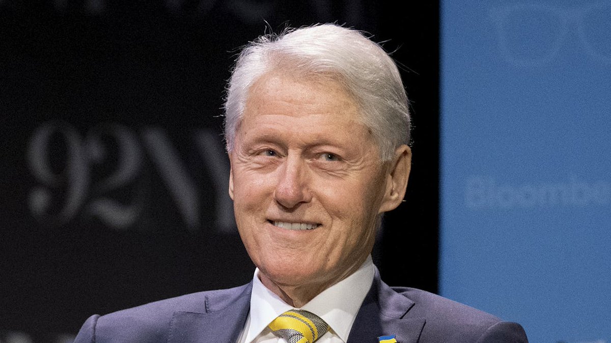 Clinton stikker ud fra mængden af stævnede i sag om Epstein-filer nyheder.tv2.dk/udland/2025-08…