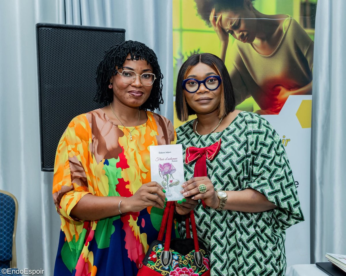 Lancement officiel du livre FLEUR D'AUTOMNE (Savanes d'Afrique) d'Edison ADJOVI le samedi 02 août dernier à <a href="/ExcellenceBenin/">BÉNIN EXCELLENCE</a> de #Cotonou.
Un recueil de poèmes qui se missionne de lutter contre l' #endométriose. L'auteur était accompagné de l'ONG EndoEspoir et Endo Action.
