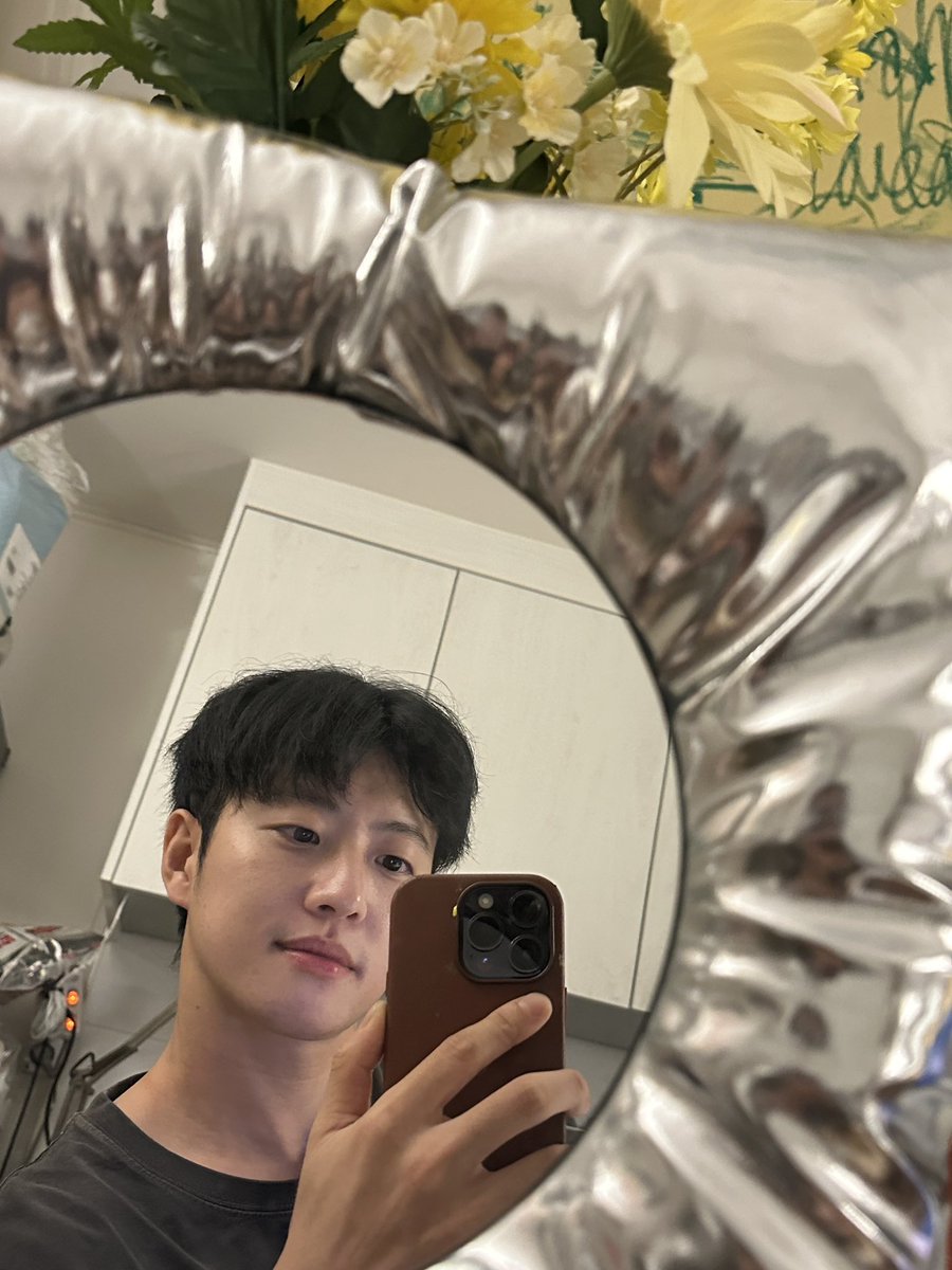 Feeldog / 필독 tweet media