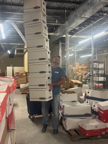 KEMIworkerscomp's tweet image. Making workers’ comp work? Yes! Yesterday, we worked with our friends at Sayre Christian Village to break down boxes and free up storage space. Thank you for letting us know how we could lend a hand. #worksafe #serveothers #volunteer