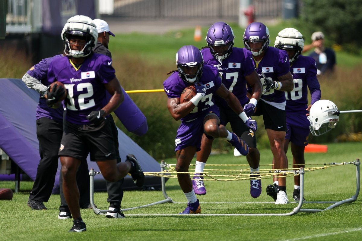 The Vikings have released their first unofficial depth chart ahead of this weekend's preseason opener.

Our takeaways: si.com/nfl/vikings/ne…