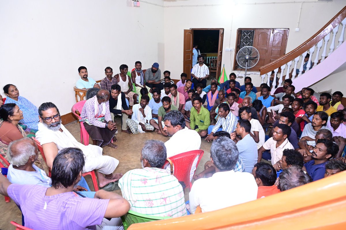 Hemant Soren tweet media