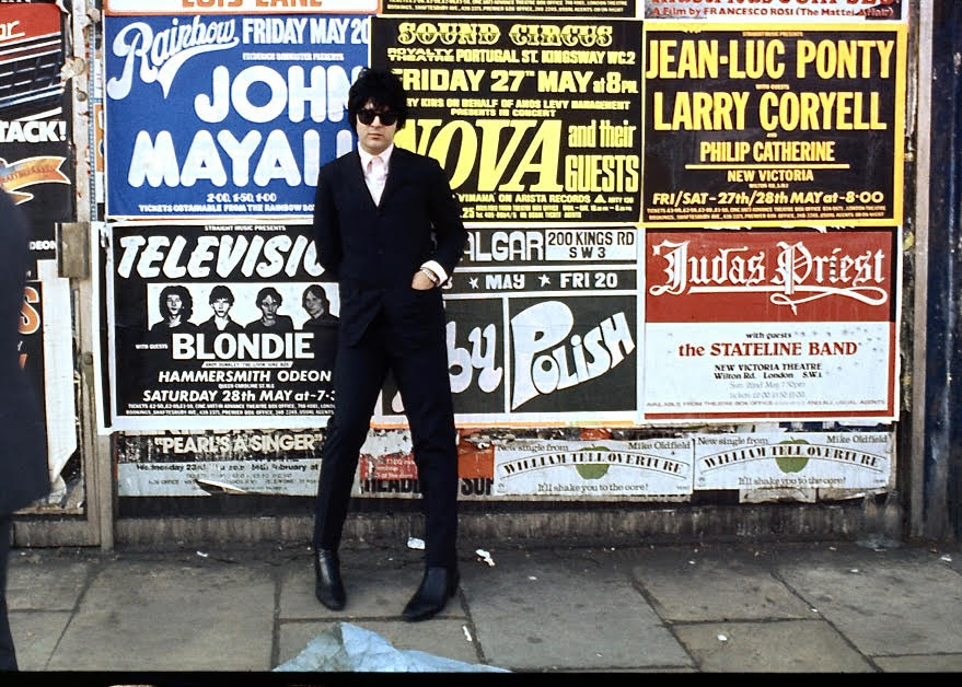 Clem 

<a href="/NewWaveAndPunk/">PunkAndNewWave</a> #ClemBurke #photography 

📸 Chris Stein