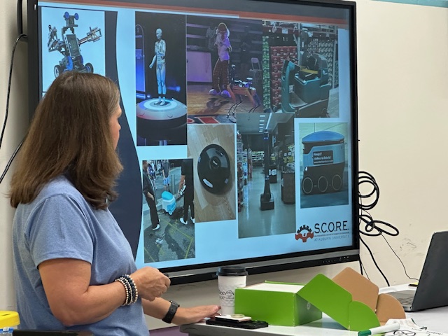 Anne Williamson tweet media