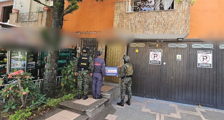 Sociedad de Activos Especiales (@activossae) on Twitter photo #EsNoticia 🔎 Golpe a las economías ilegales:
La SAE asumió la administración de 23 bienes avaluados en más de $5.000 millones en Antioquia, Córdoba y Sucre, presuntamente vinculados al paramilitarismo y el narcotráfico.
🧵1 #EsNoticia 🔎 Golpe a las economías ilegales:
La SAE asumió la administración de 23 bienes avaluados en más de $5.000 millones en Antioquia, Córdoba y Sucre, presuntamente vinculados al paramilitarismo y el narcotráfico.
🧵1