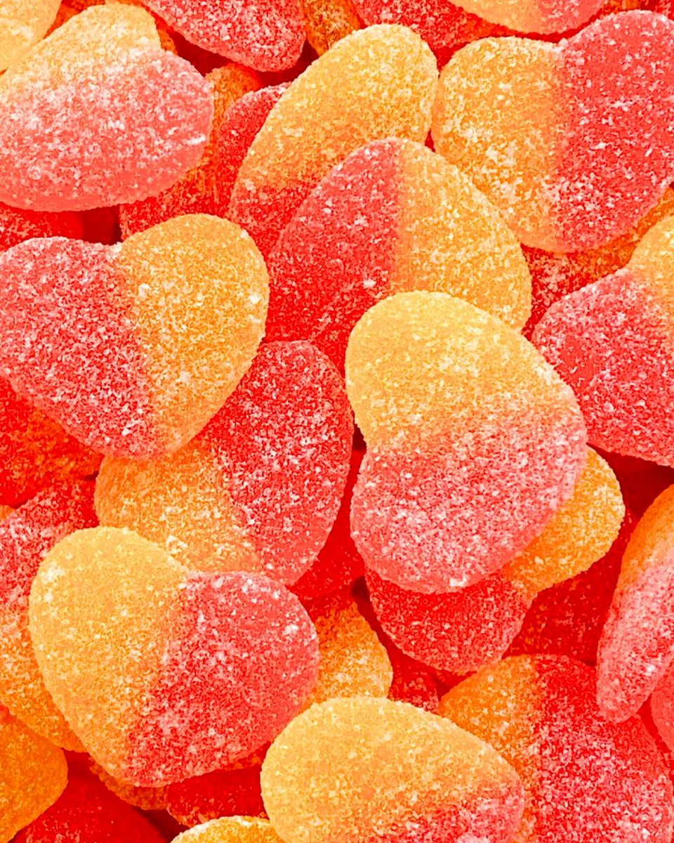 Bite-size sweets 🍬🍫 Bring your new teacher a back-to-school treat with our Mini Bins! They're terrifically tasty desk accessories available in gummy, sour and chocolatey options 😋