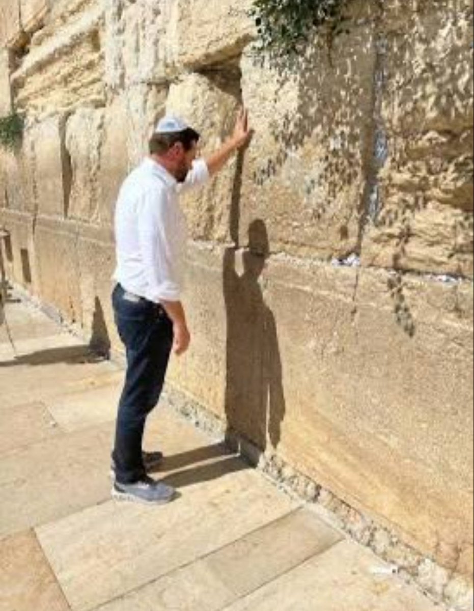 Nationalist American tweet media