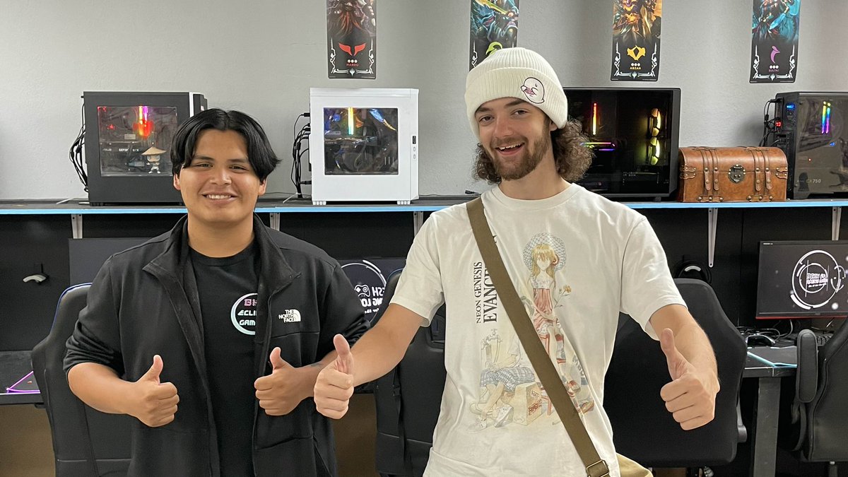 TeamEclipseSSB's tweet image. First tournament where a majority of Team Eclipse went to. No top 8, but a close 9th for @DigitalR1ce. Thank you for letting us help host an amazing tournament Desh gaming lounge!!!
