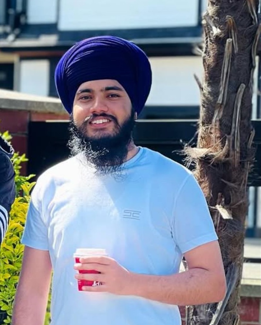 New Westminster Police Department (@newwestpd) on Twitter photo Investigators have reason to believe missing man Nishan may be in the #Brampton Ontario area. If you see Nishan, we ask that you call 9-1-1. <a href="/PeelPolice/">Peel Regional Police</a>
nwpolice.org/blog/2025/07/0… Investigators have reason to believe missing man Nishan may be in the #Brampton Ontario area. If you see Nishan, we ask that you call 9-1-1. <a href="/PeelPolice/">Peel Regional Police</a>
nwpolice.org/blog/2025/07/0…