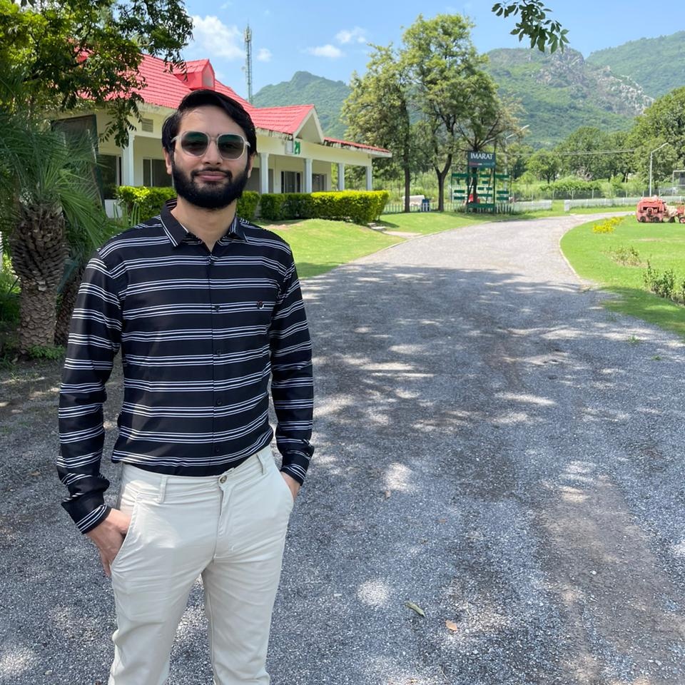 SyedAsadNadeem's tweet photo. #NewProfilePic https://t.co/2Xh5e6d8zi