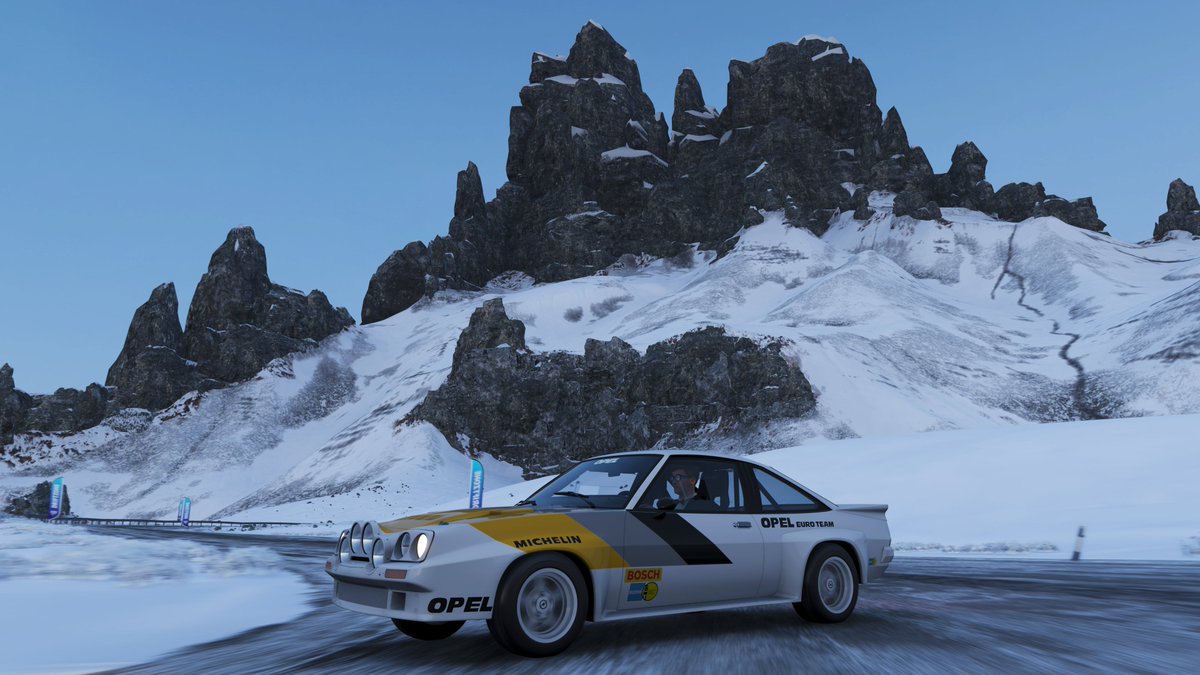 Forza Horizon en Français (@forzahorizonfr) on Twitter photo Participez au défi hebdo de la Communauté FR sur FH5! 🇫🇷 
➡️ Cette semaine, rendez-vous sur l'Épreuve Mixte de la Caldera en Classe B, au volant de l'Opel Manta 400! (Au sommet du volcan, sur la rive Est du lac du cratère)
Mettez votre résultat en commentaire avec votre Participez au défi hebdo de la Communauté FR sur FH5! 🇫🇷 
➡️ Cette semaine, rendez-vous sur l'Épreuve Mixte de la Caldera en Classe B, au volant de l'Opel Manta 400! (Au sommet du volcan, sur la rive Est du lac du cratère)
Mettez votre résultat en commentaire avec votre