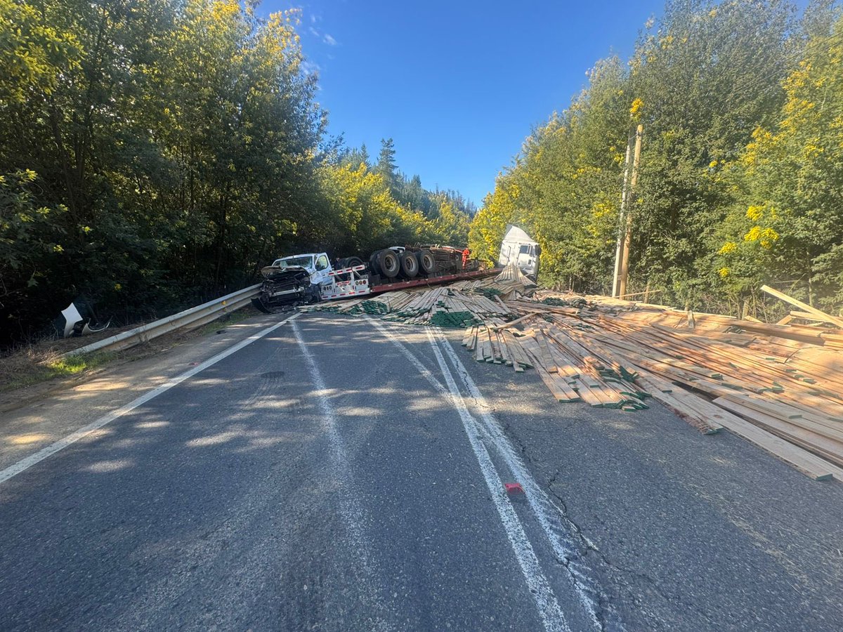 ARECONSTITUCION's tweet photo. #Precaución Accidente de tránsito en ruta #L30M sector Cuesta Los Chamorros. https://t.co/HQhwXTLUfb