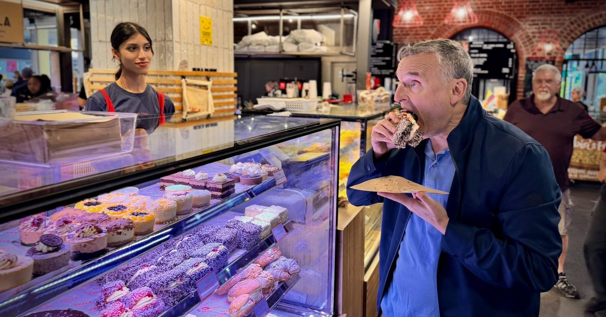 Join us for an evening with Somebody Feed Phil's Phil Rosenthal in just ONE MONTH! Enjoy a night full of stories of Phil's travels, life, and food adventures✈️🍽 + a special Q&amp;A!

🎟 events.wfconcerts.com/PhilRosenthal
🗓 September 9th
📍 Merrill Auditorium | Portland, ME