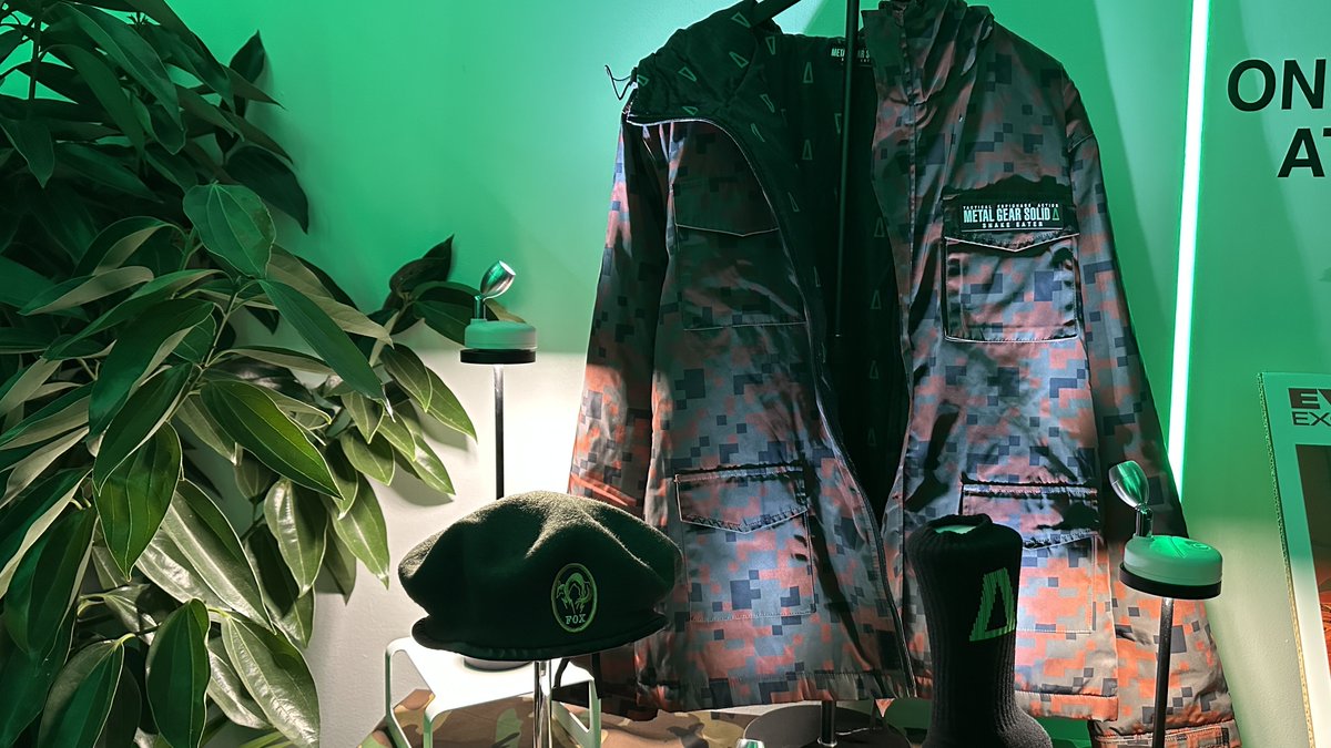 OKSGEAR's tweet image. Day 2 of the METAL GEAR SOLID Δ: SNAKE EATER event is on❗️🐍

We’re live in NYC at Lightbox, come say hi and check out the #OKSGEAR pop-up with Event Exclusives available only for pre-order here! 🫡

📍248 W 37th St, New York.

#metalgearsolid #mgsdelta
