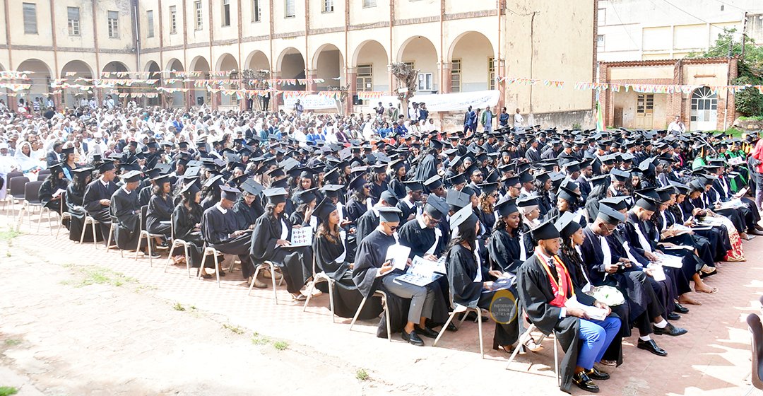 hawelti's tweet photo. #Eritrea - Building the Nation’s Future: Orotta Honors New Health Graduates; by Bana Negusse  

"...Eritrea’s emphasis on strengthening its healthcare system is both a moral imperative and a strategic investment. It is not only the right thing to do – it is also the smart thing to do".
https://t.co/cw3OrgL5KV