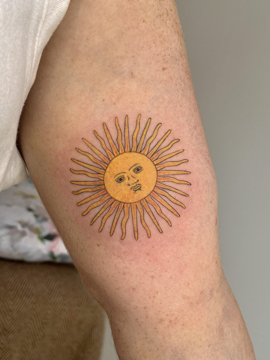 Un carretito de tatuajes patriotas ❣️