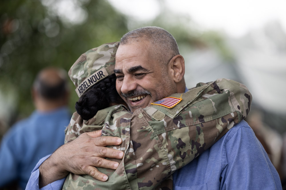 ArmyROTC's tweet image. Mission complete: 7th Regiment has successfully graduated #AdvancedCamp, demonstrating the leadership and resilience expected of future Army officers.
Check out the link in our bio for more!
📸 By Teagan O'Meara, Ball State University and Talitha Maloy, Ohio University