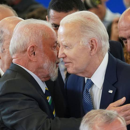 🚨BOMBA: Ex-secretário dos EUA denuncia que 'CIA de Biden interferiu nas eleições brasileiras'.